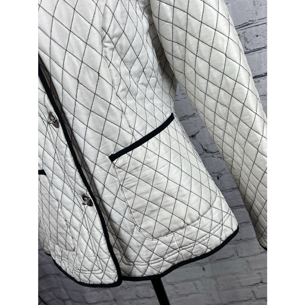 JW Junction West Quilted Jacket Womens Medium White Black Stitching Silk GUC - Picture 5 of 16